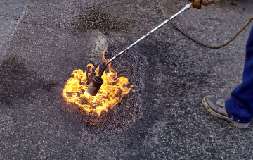 Hilcot End flat roofing repairs